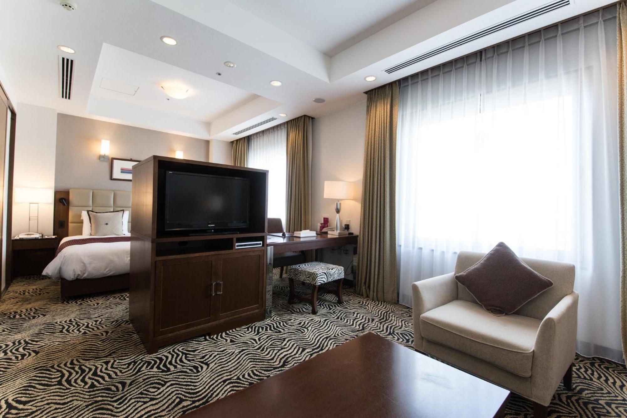 Отель Ana Crowne Plaza Yonago By Ihg Экстерьер фото